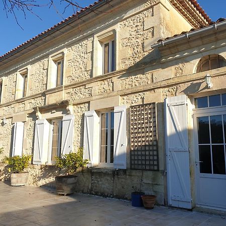 Maison de charme avec suite parentale et grande piscine extérieure Anglade Extérieur photo