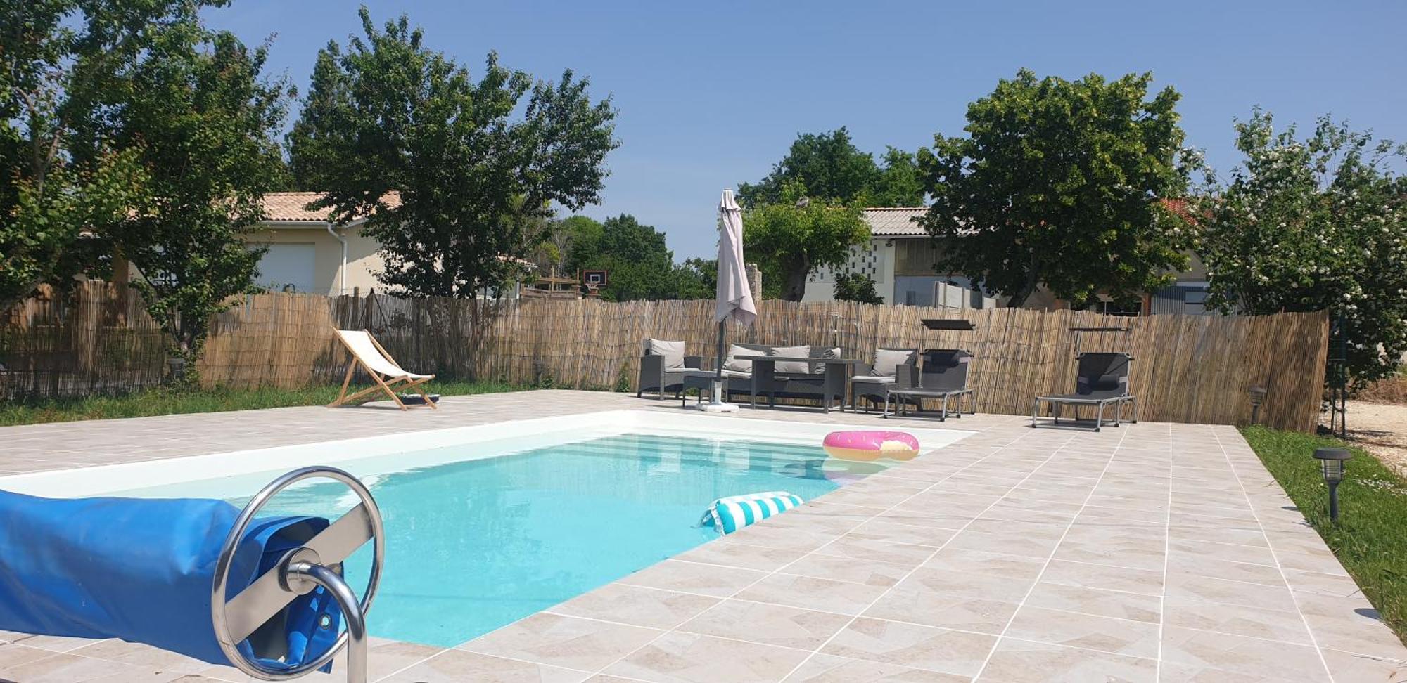 Maison de charme avec suite parentale et grande piscine extérieure Anglade Extérieur photo