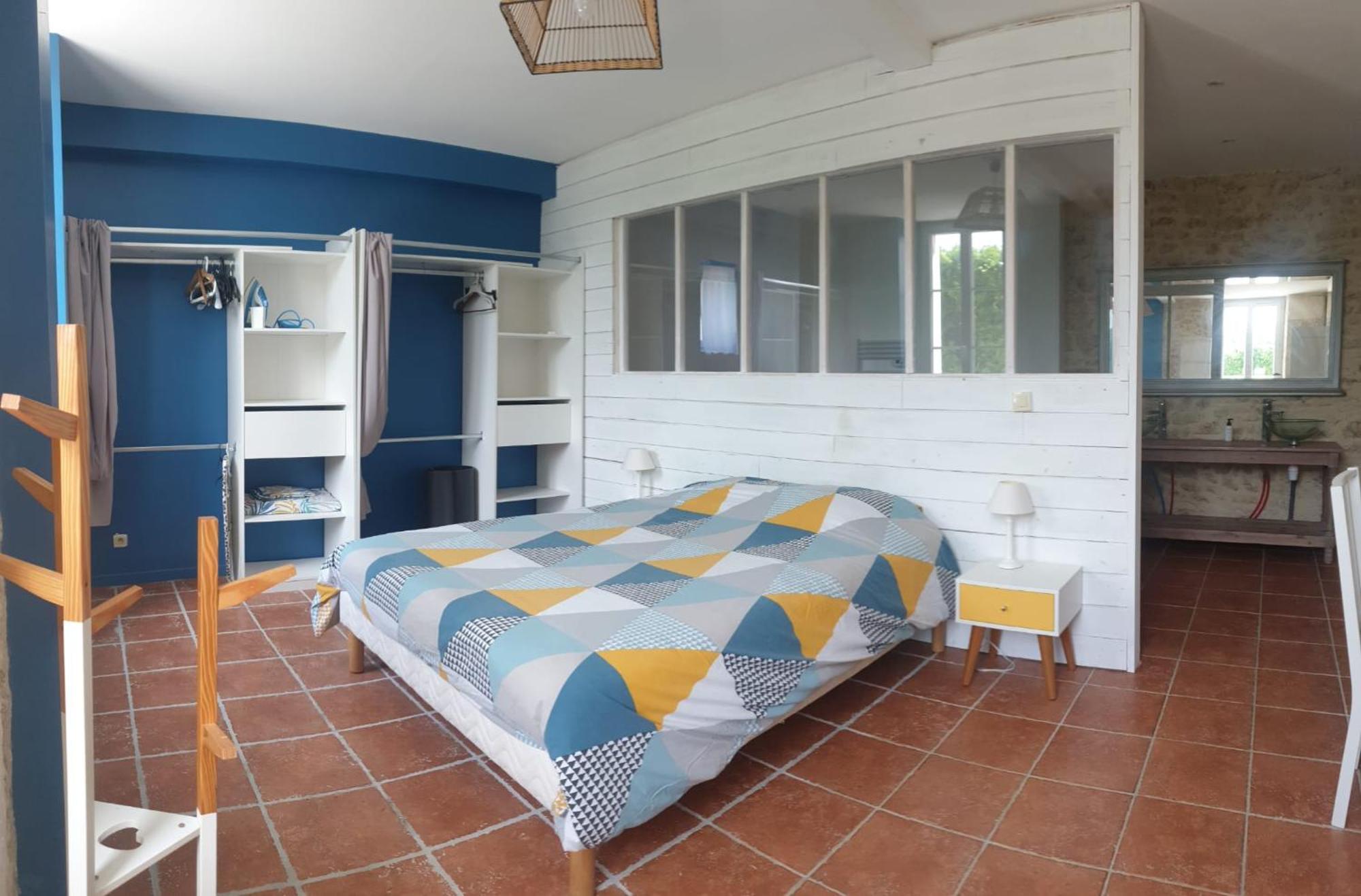 Maison de charme avec suite parentale et grande piscine extérieure Anglade Extérieur photo